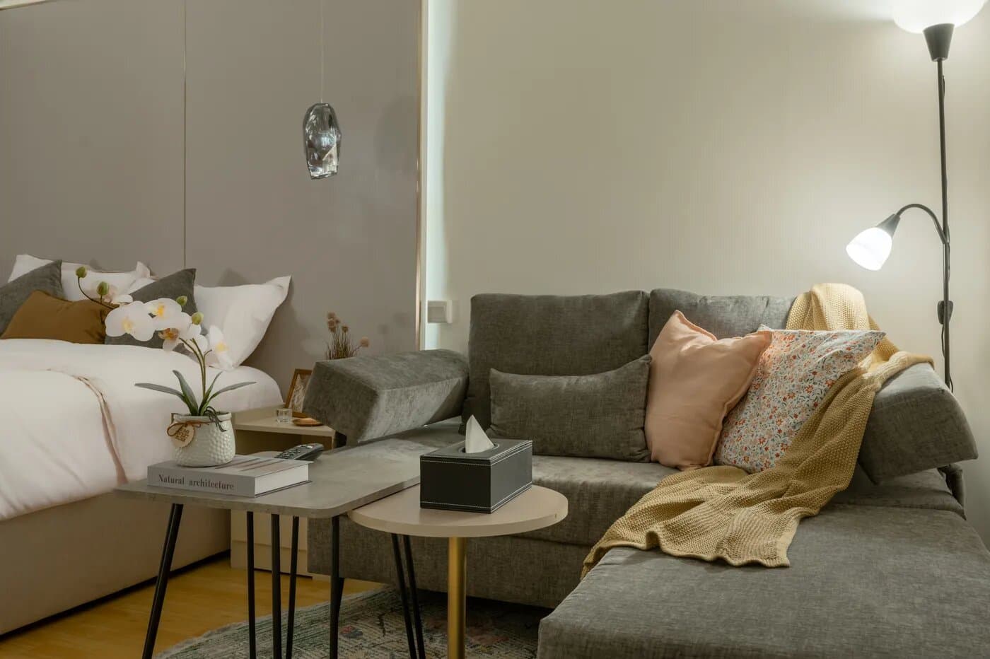 استديو هادئ بسرير ماستر 6