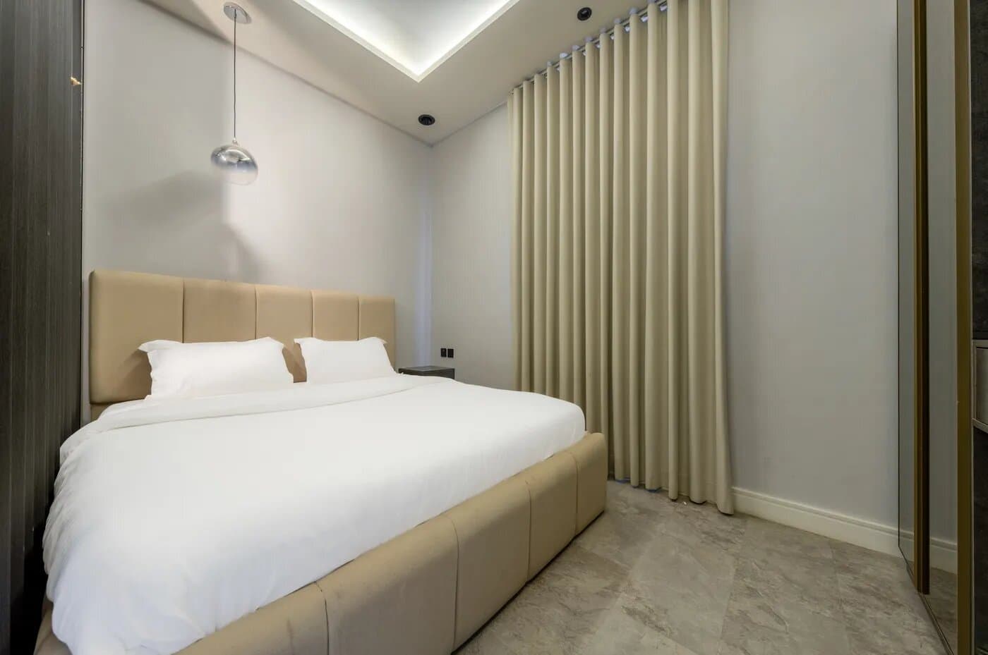 استديو هادئ بسريرماستر بدخول ذكي 5