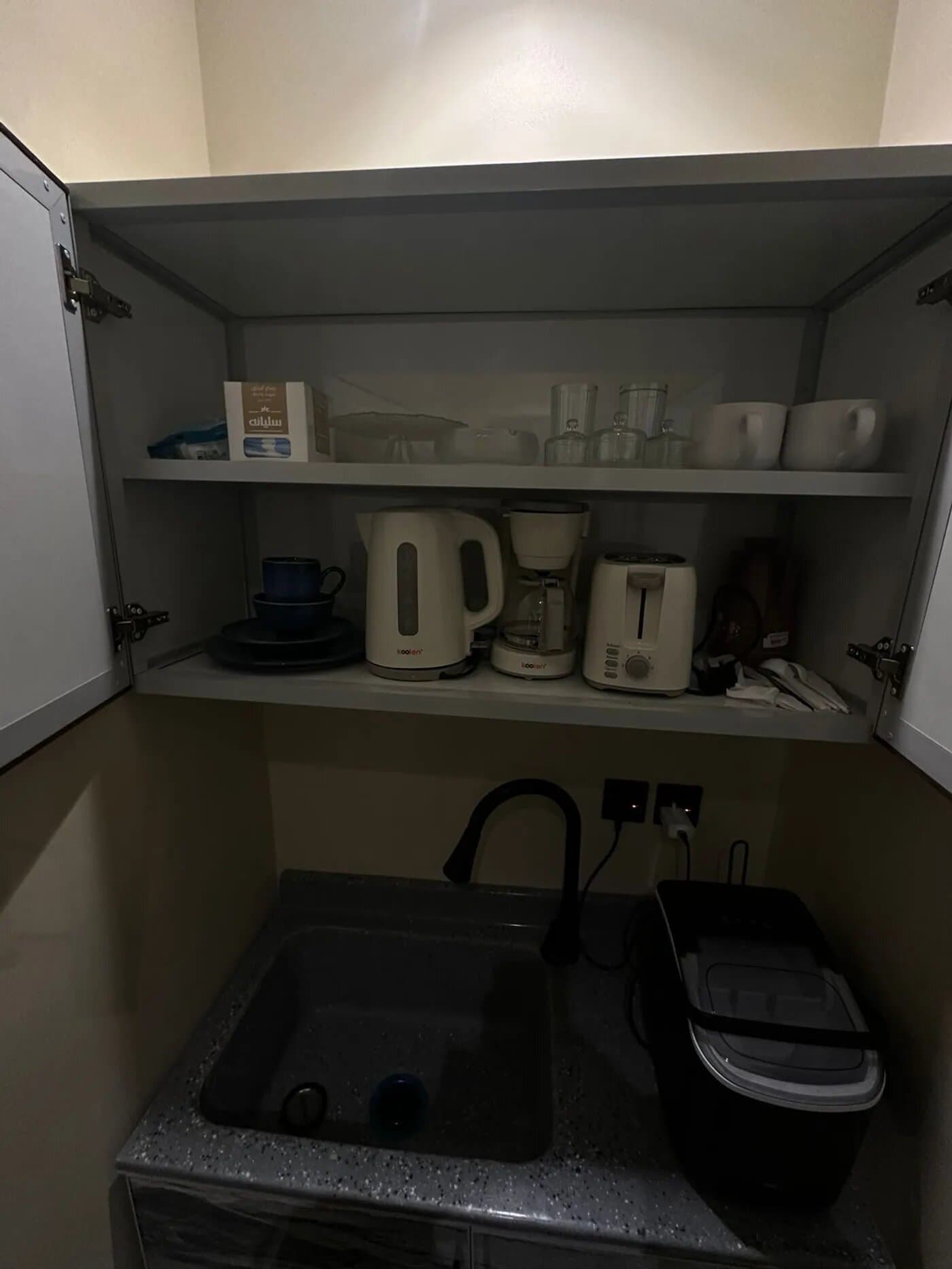 استديو بسرير ماستر ودخول ذاتي 16