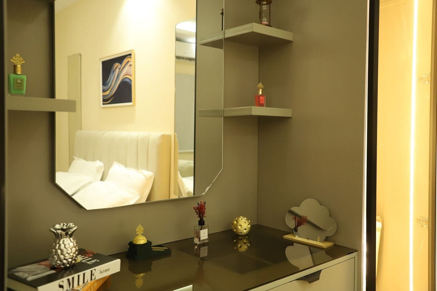 استديو هادئ بسريرماستر بدخول ذكي 12