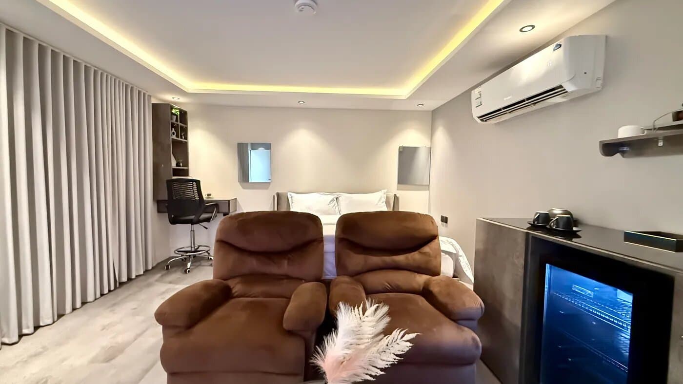 استديو هادئ بسرير ماستر دخول ذكي 9