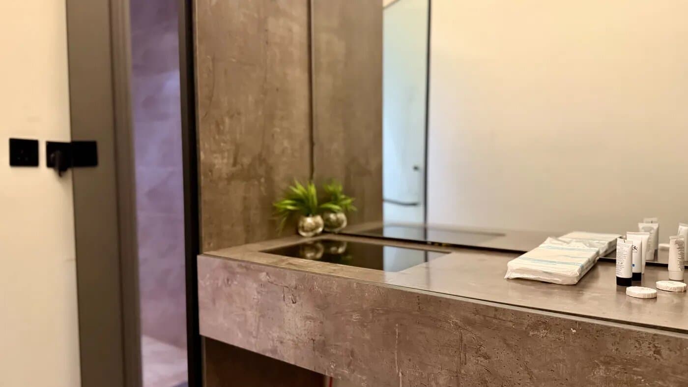 استديو هادئ بسرير ماستر دخول ذكي 15