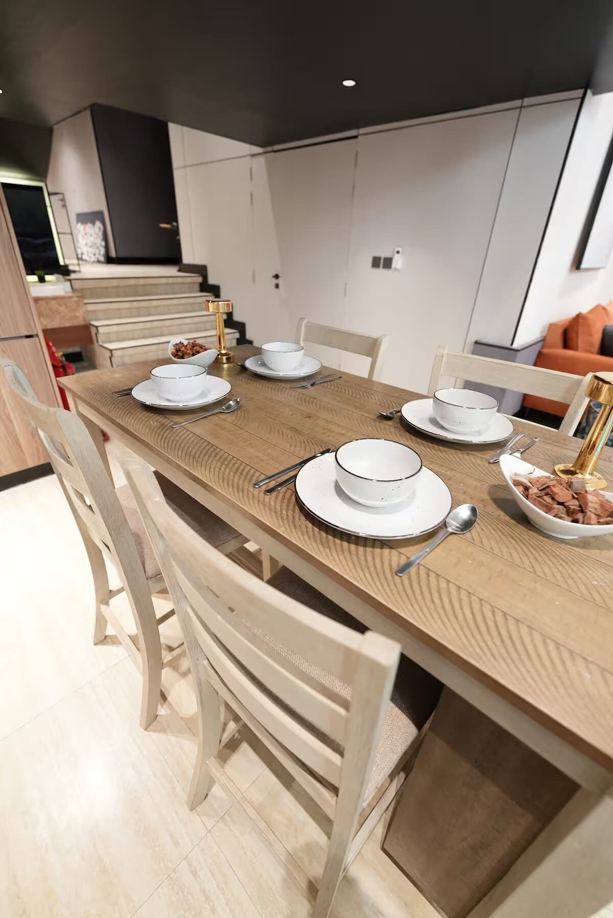 Penthouse swimming pool & Cinema 4