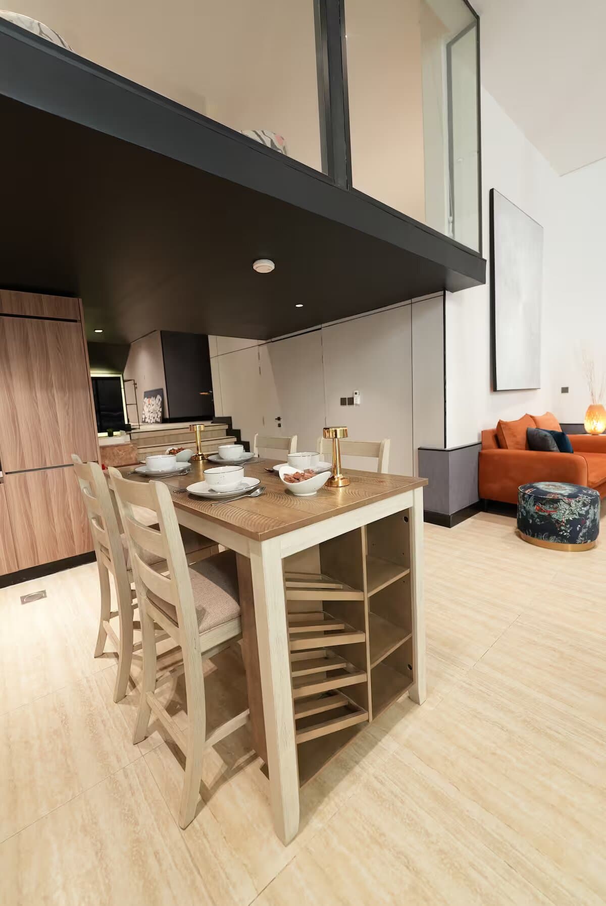 Penthouse swimming pool & Cinema 9