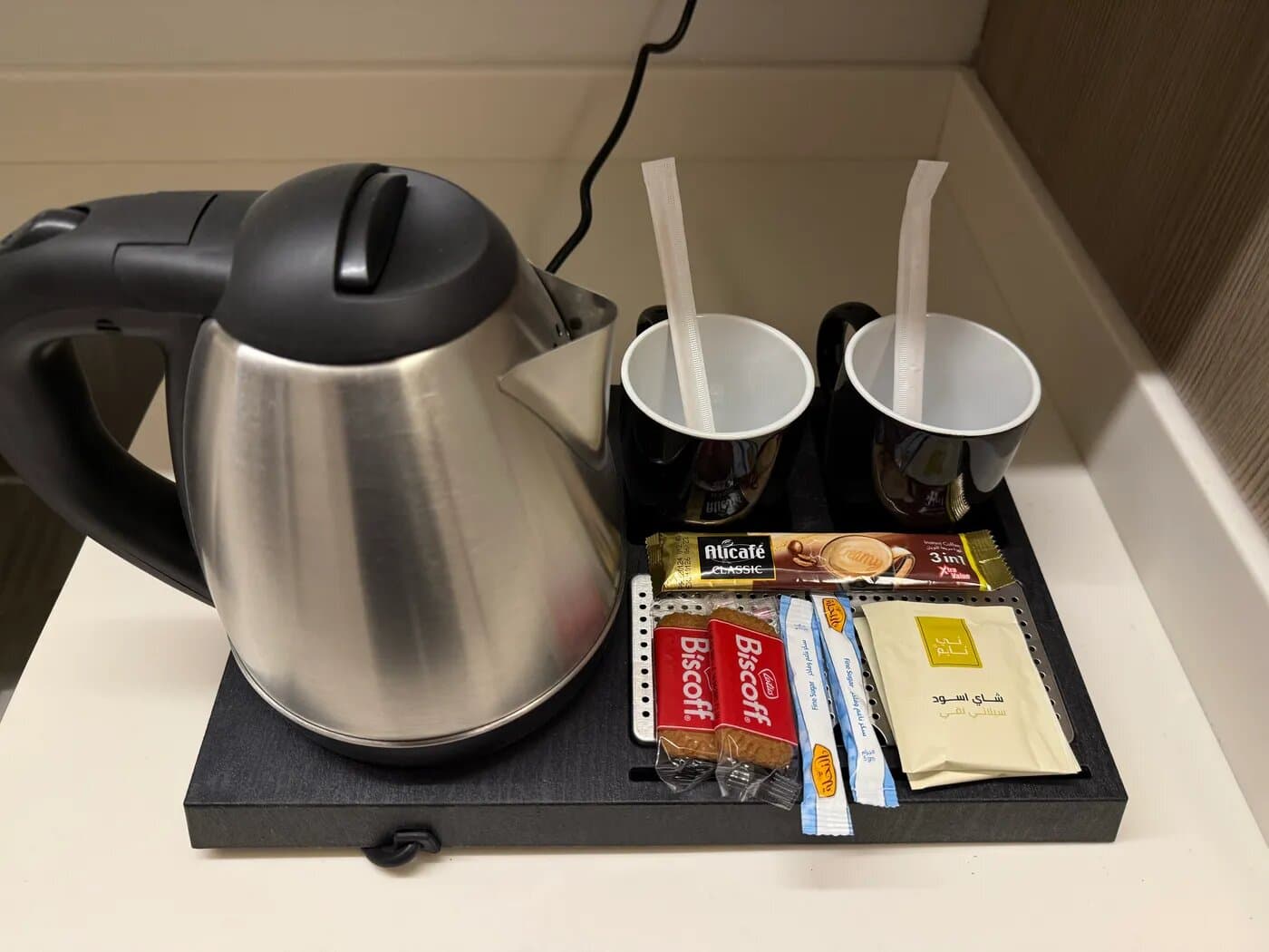 شقة بغرفة معيشة 6