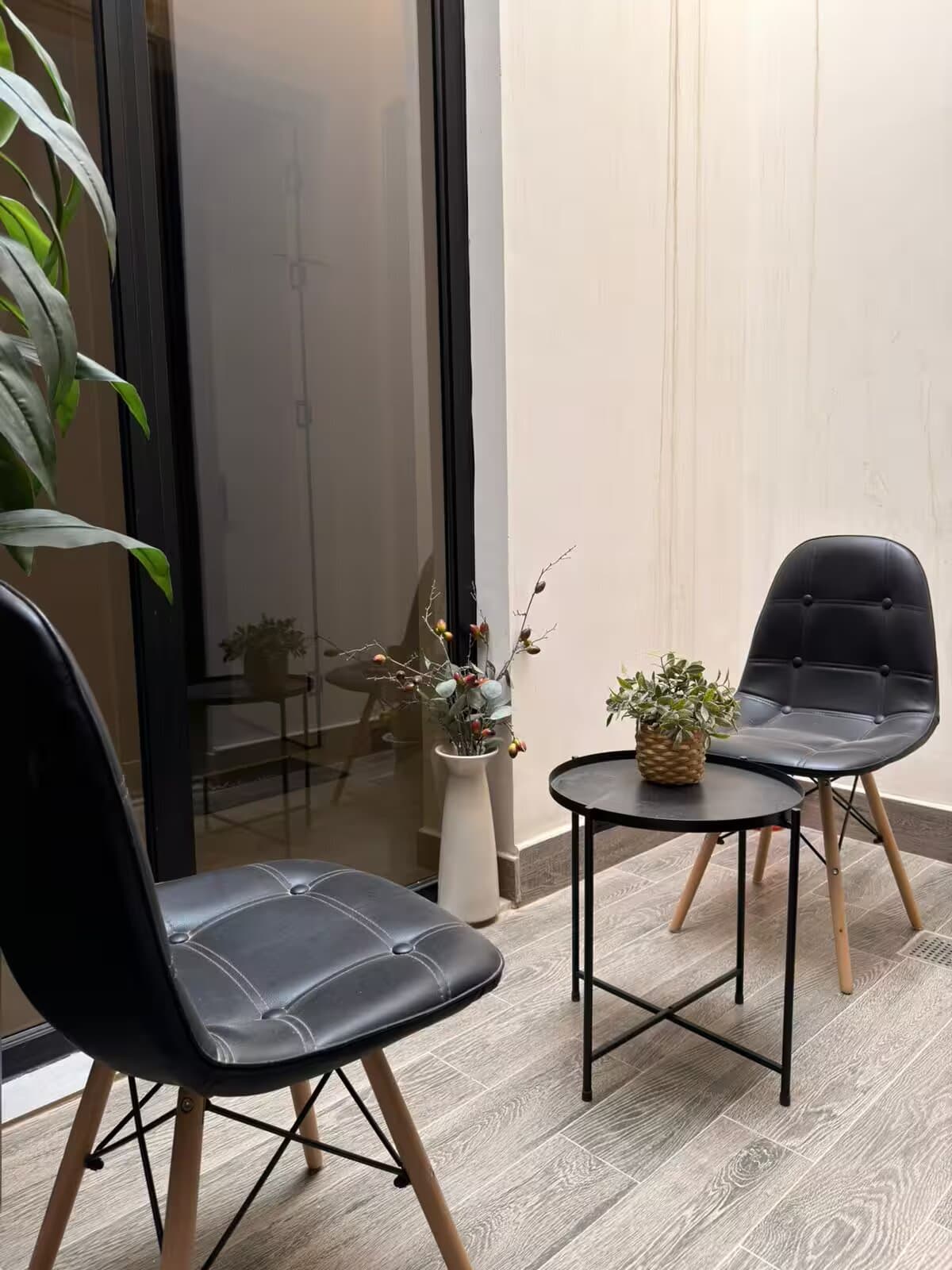 غرفتا نوم و صالة 7