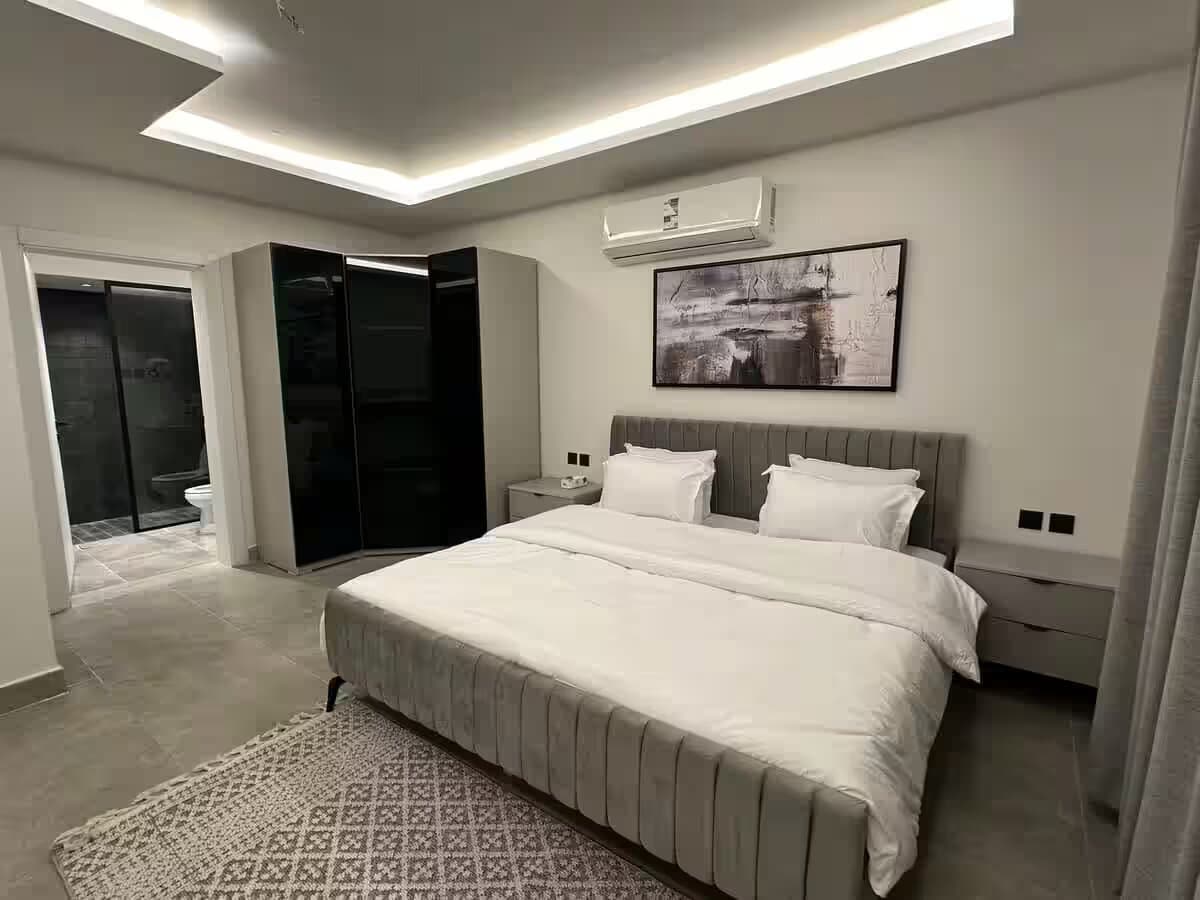 الملقا 3BR شقة R4 5