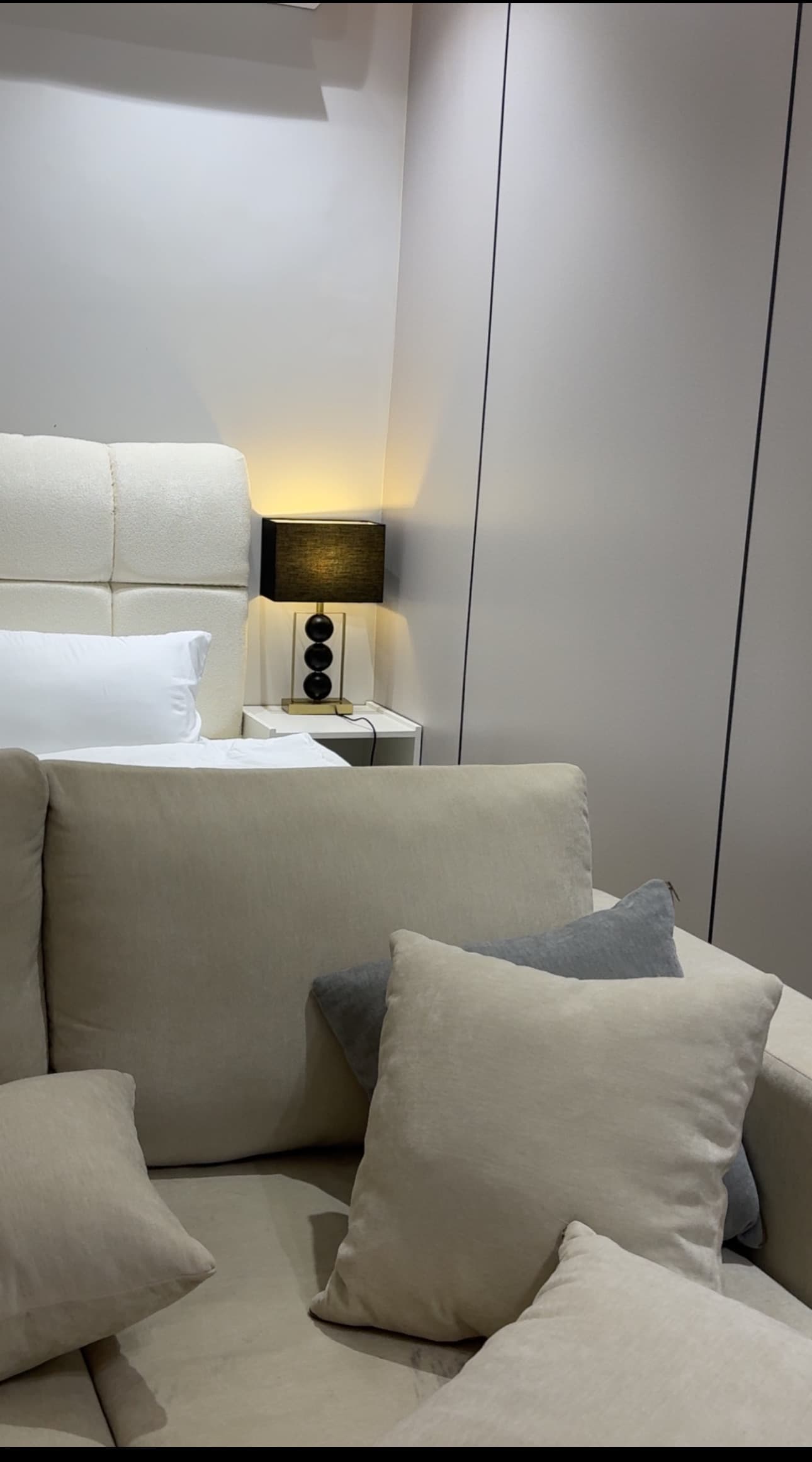 استديو بتصميم عصري 5