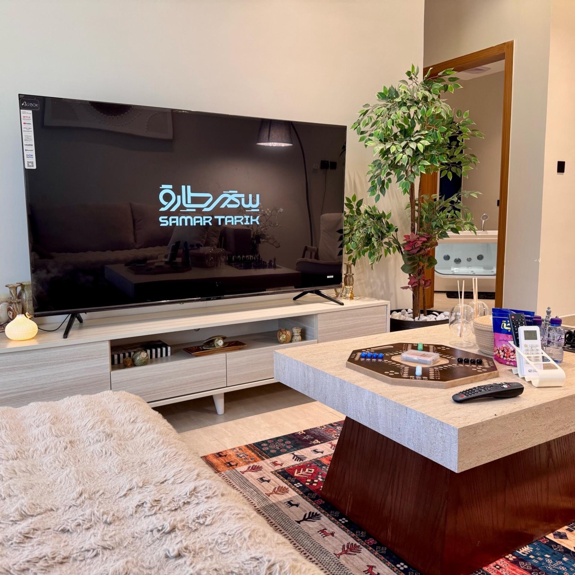 غرفتين بجاكوزي واطلالة على البحر, حي الحمراء, Al Khobar 10