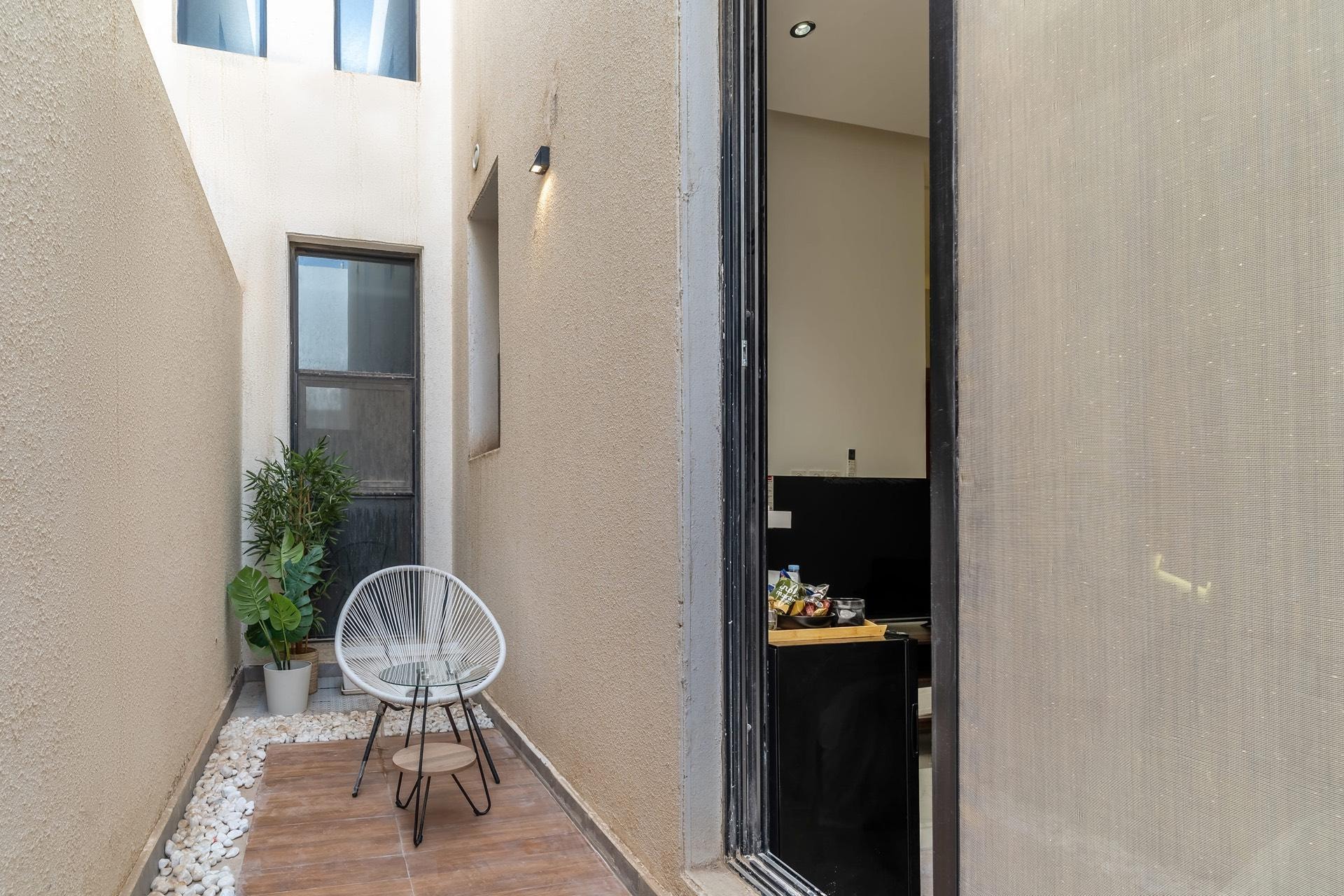 Modern Luxury Apartment 4