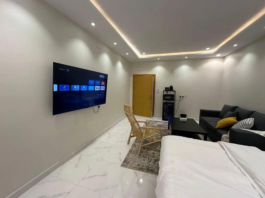 استديو بسرير ماستر ودخول ذاتي 8