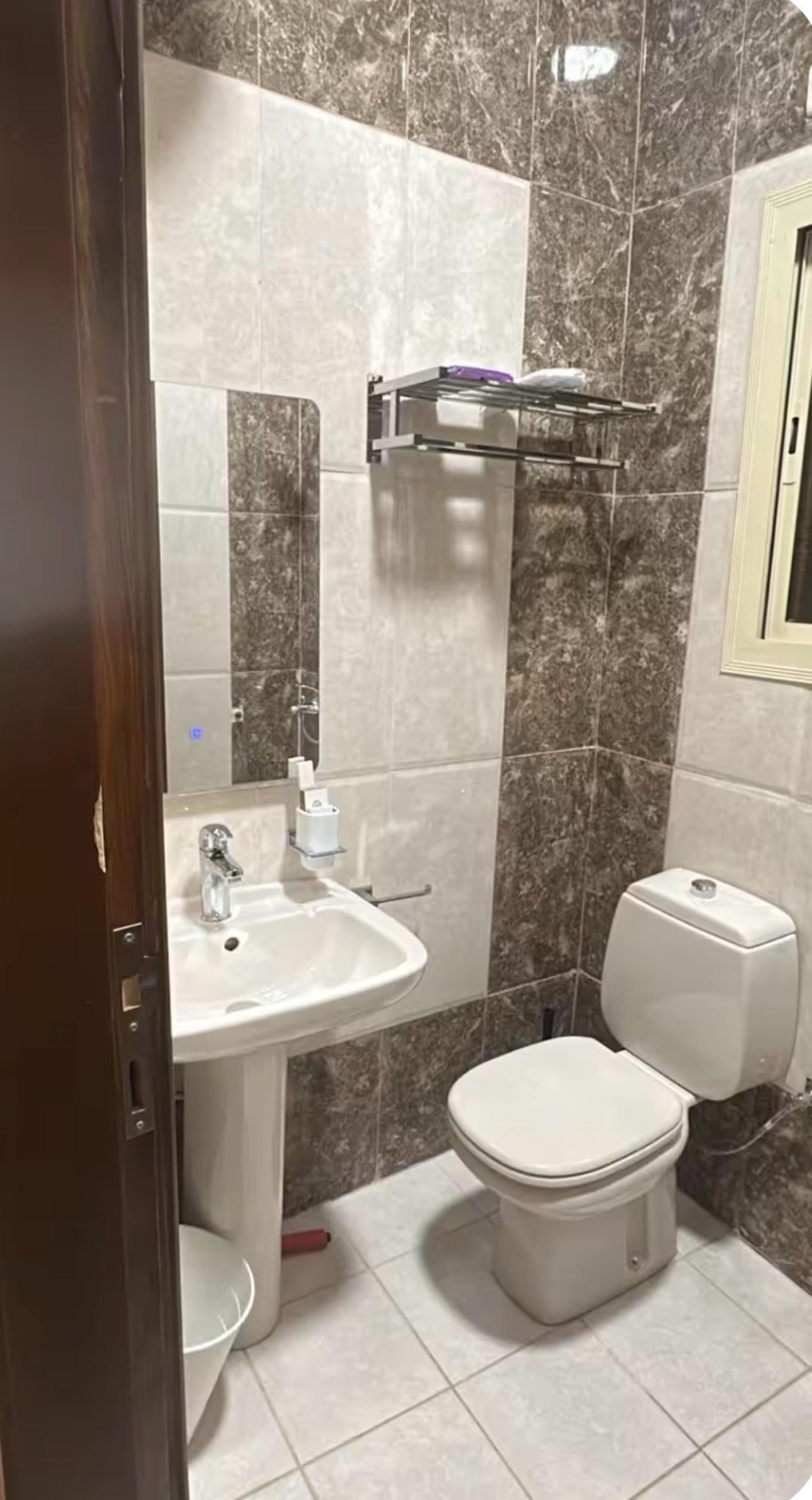 شقة ثلاث غرف وصالة M7l311 5