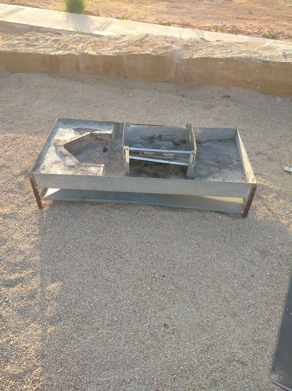 استراحة بصالة جلوس ومسبح خارجي 9