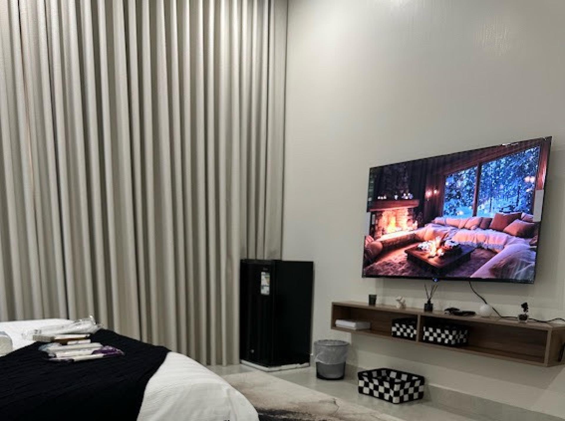 استديو بسرير ماستر M10l102 11