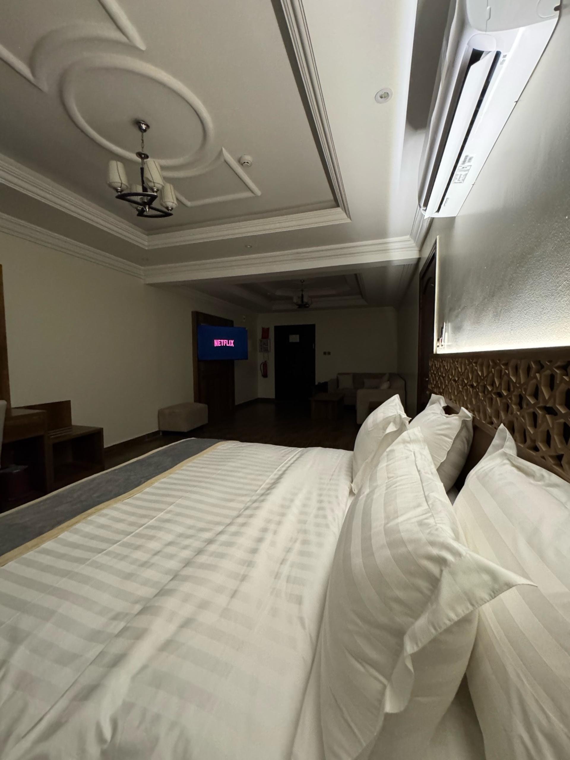 استديو ماجد 210, حي الحمراء, Jeddah 9
