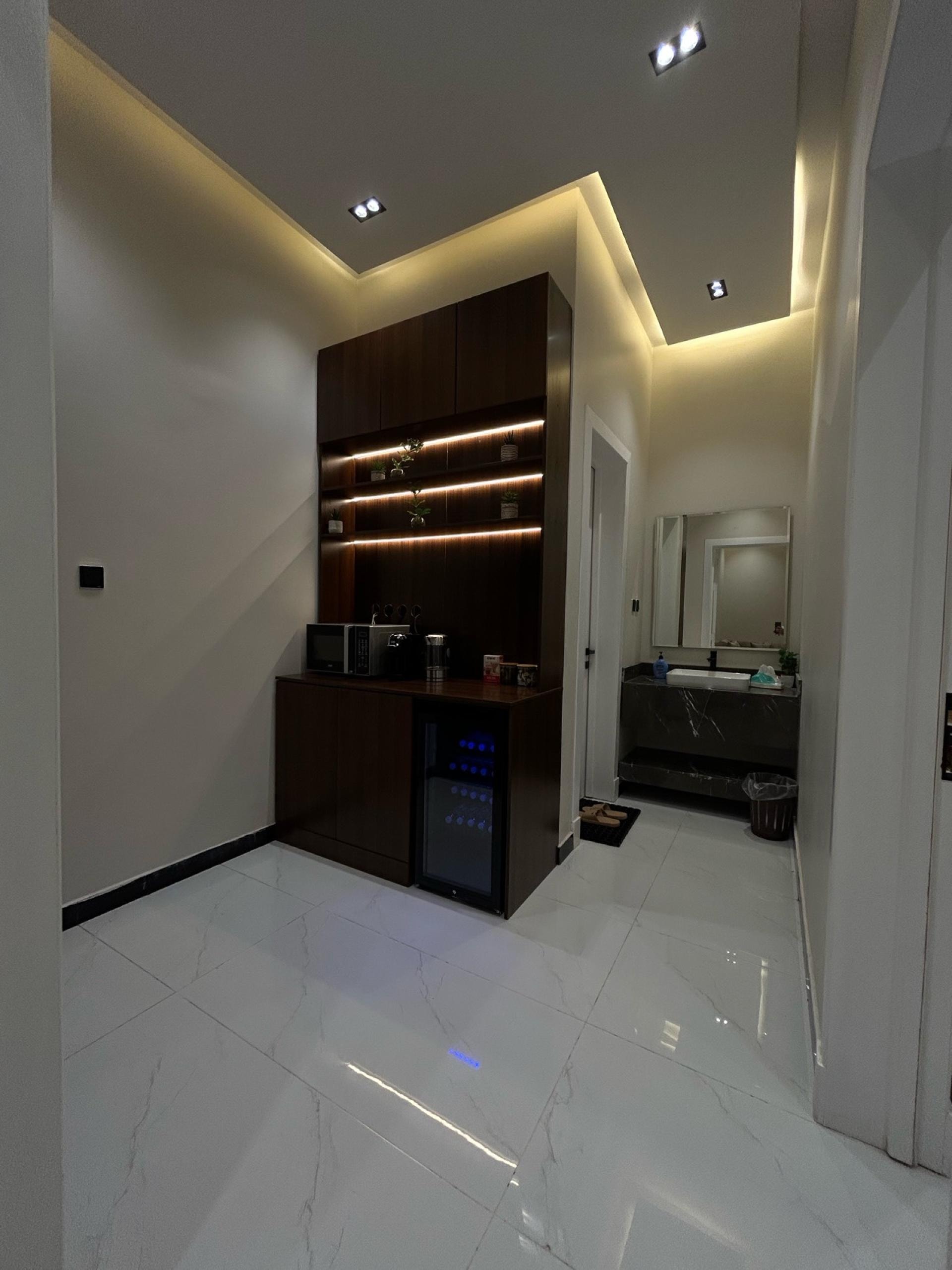 شقة غرفة وصالة البيان, حي البيان, Riyadh 7