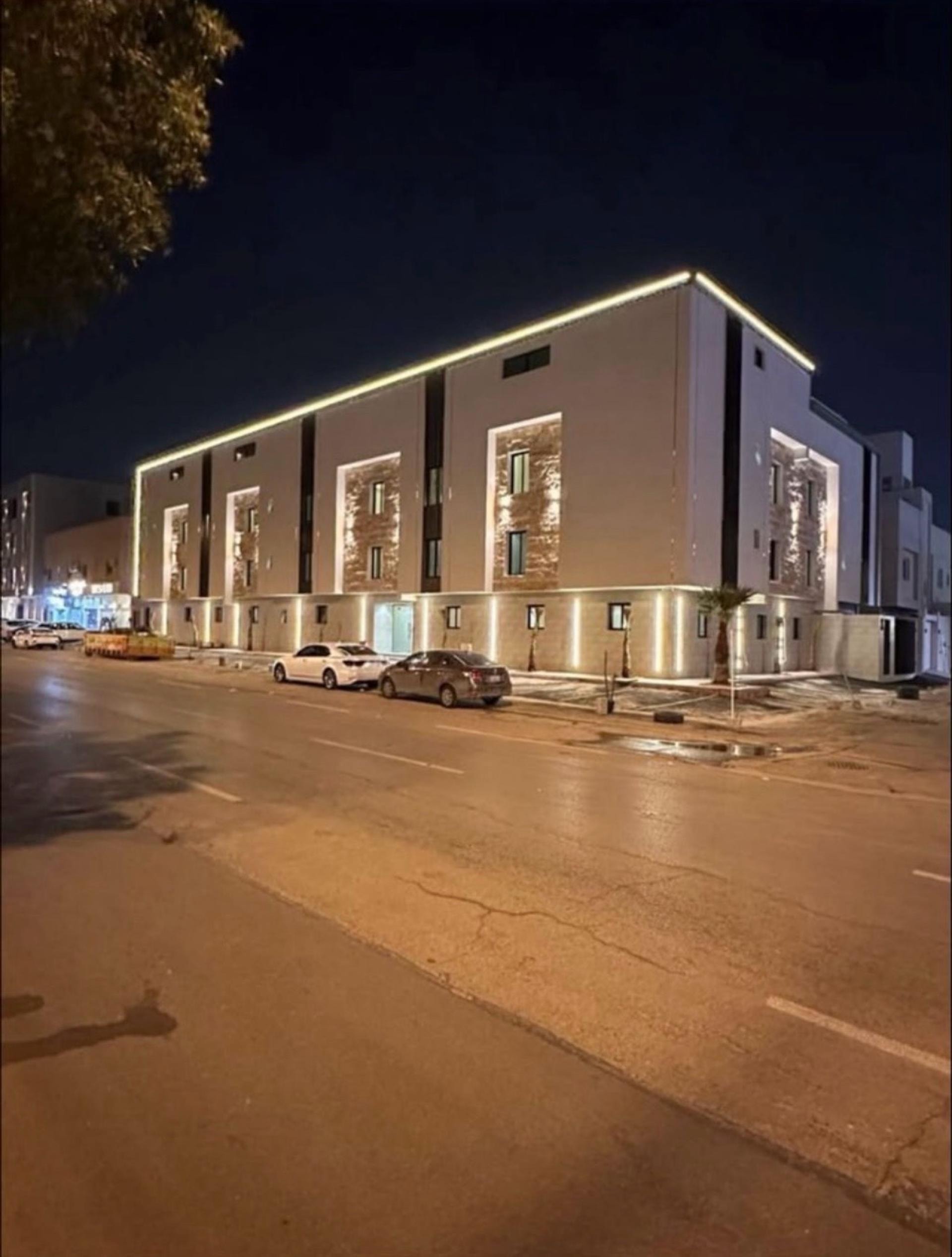 غرفة بسرير مريح وجلسة جانبية, حي قرطبة, الرياض 5